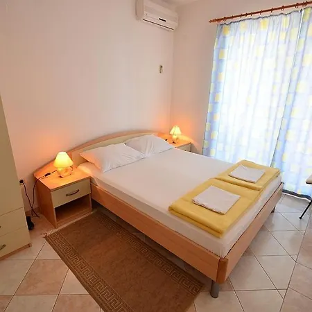Marta Appartement Brist