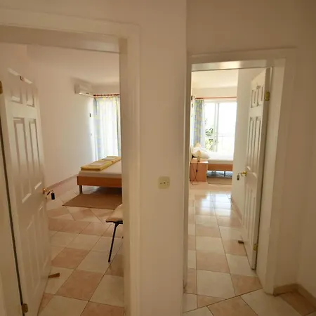 Marta Appartement *